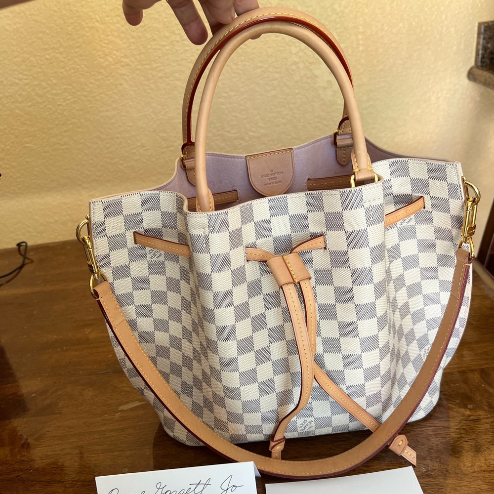 Authentic Louis Vuitton Girolata Damier Azur 2018 - Picture 1 of 12